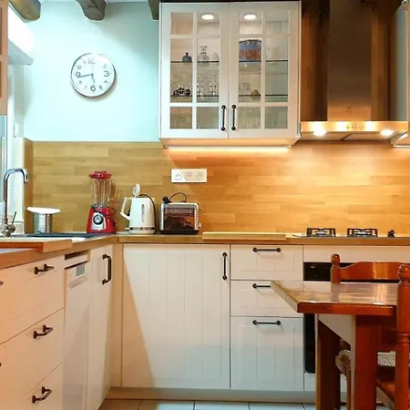 Leomie - Maison En Pierre Au Pied Des Vignes - Monthurel